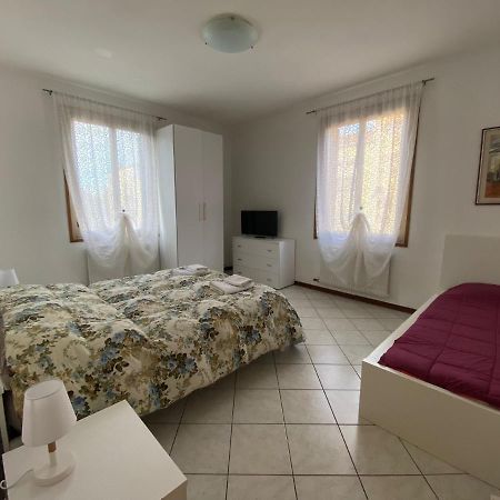 Little And Cozy Flat Near Venice مارغيرا المظهر الخارجي الصورة
